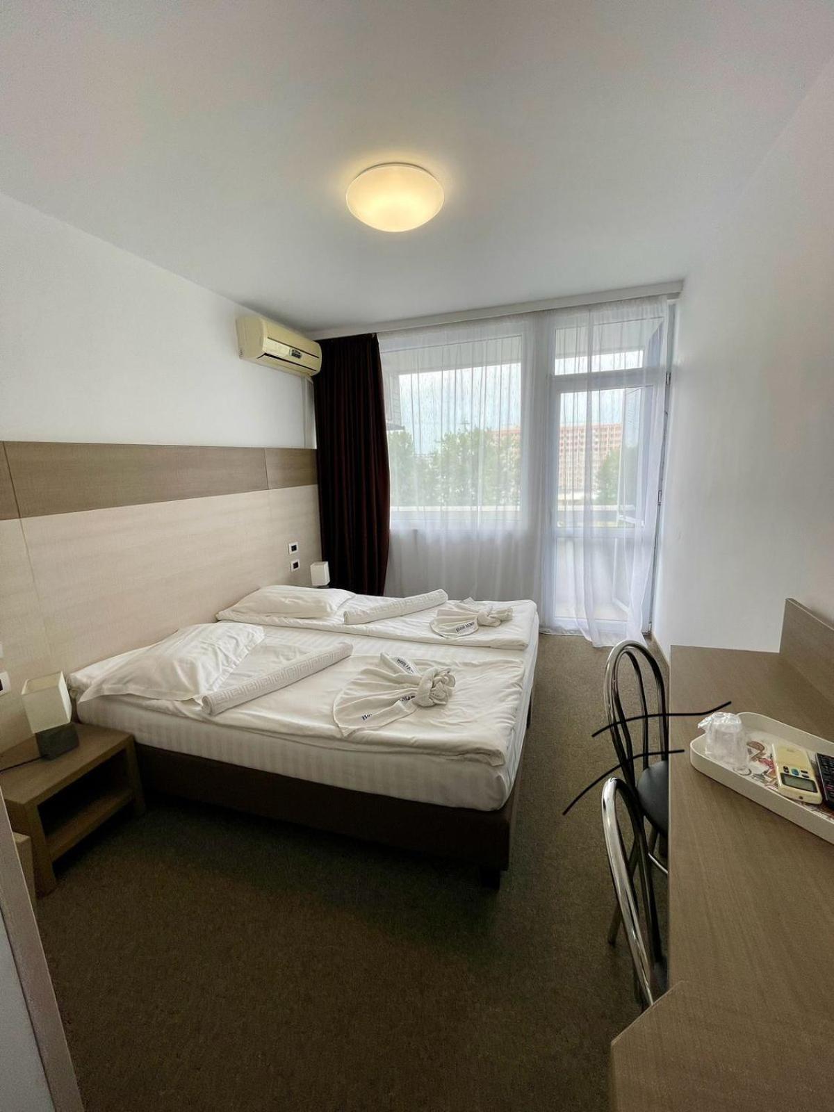 Hotel Aurora มามายา ภายนอก รูปภาพ